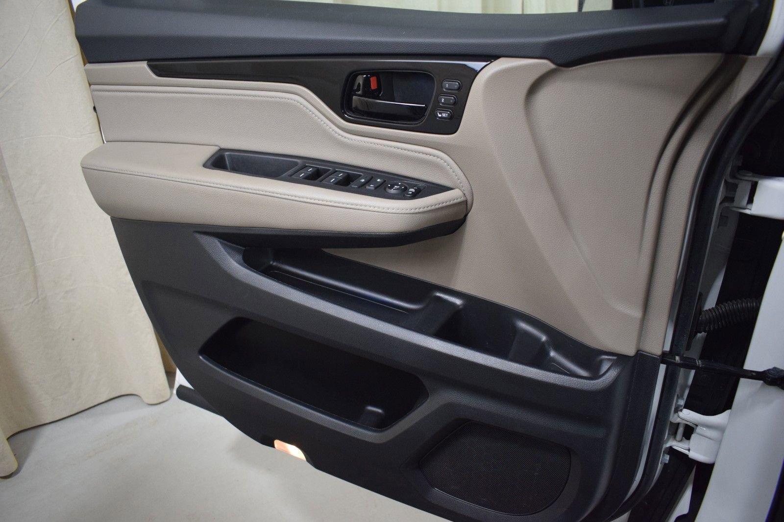 Used 2021 Honda Odyssey Touring image 40