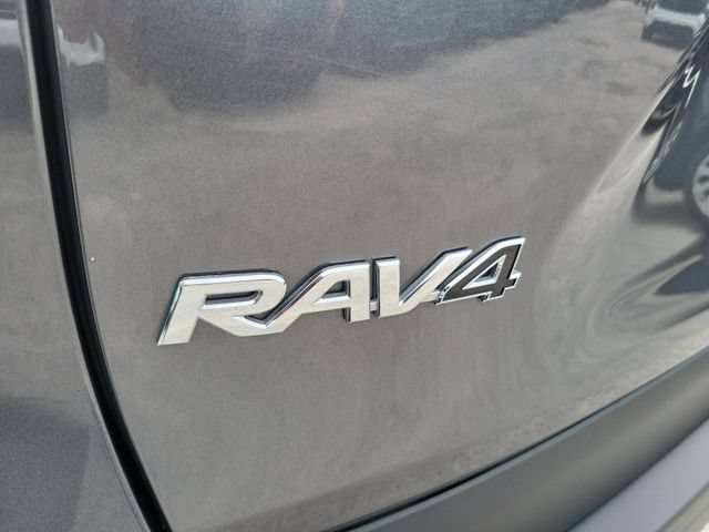 Used 2023 Toyota RAV4 XLE w/ Convenience Package FWD image 33