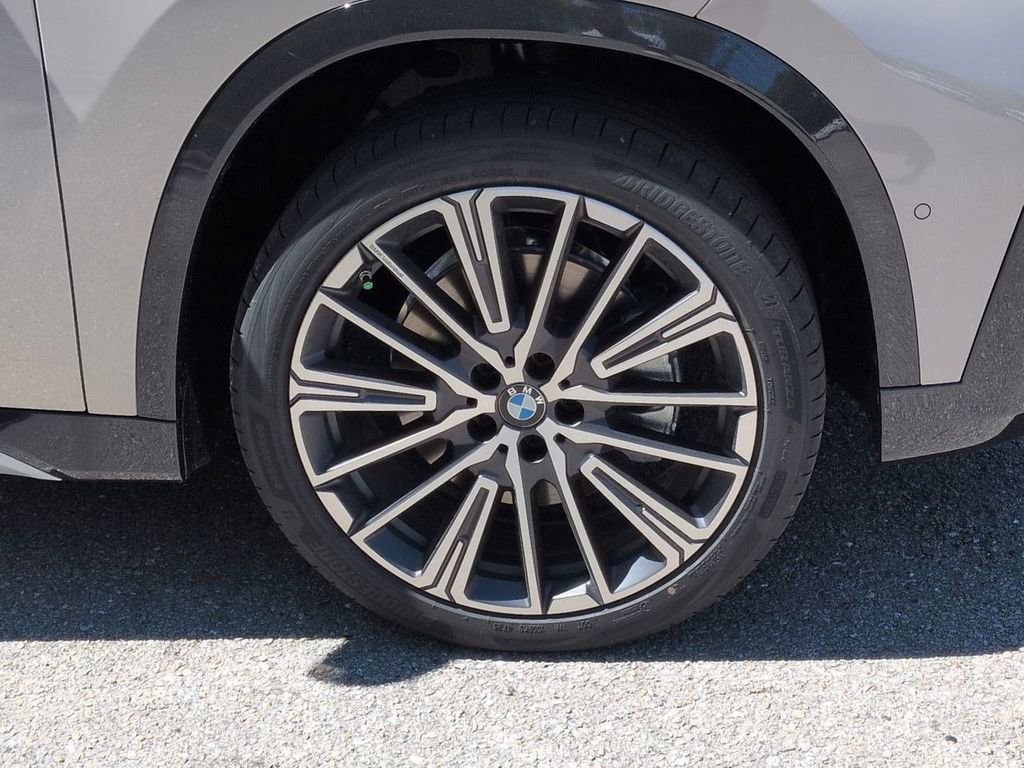 New 2026 BMW X1 xDrive28i image 11