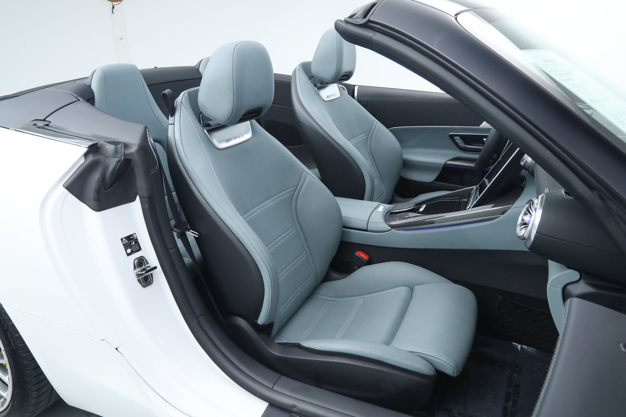 Used 2023 Mercedes-Benz SL 55 AMG 4MATIC image 19