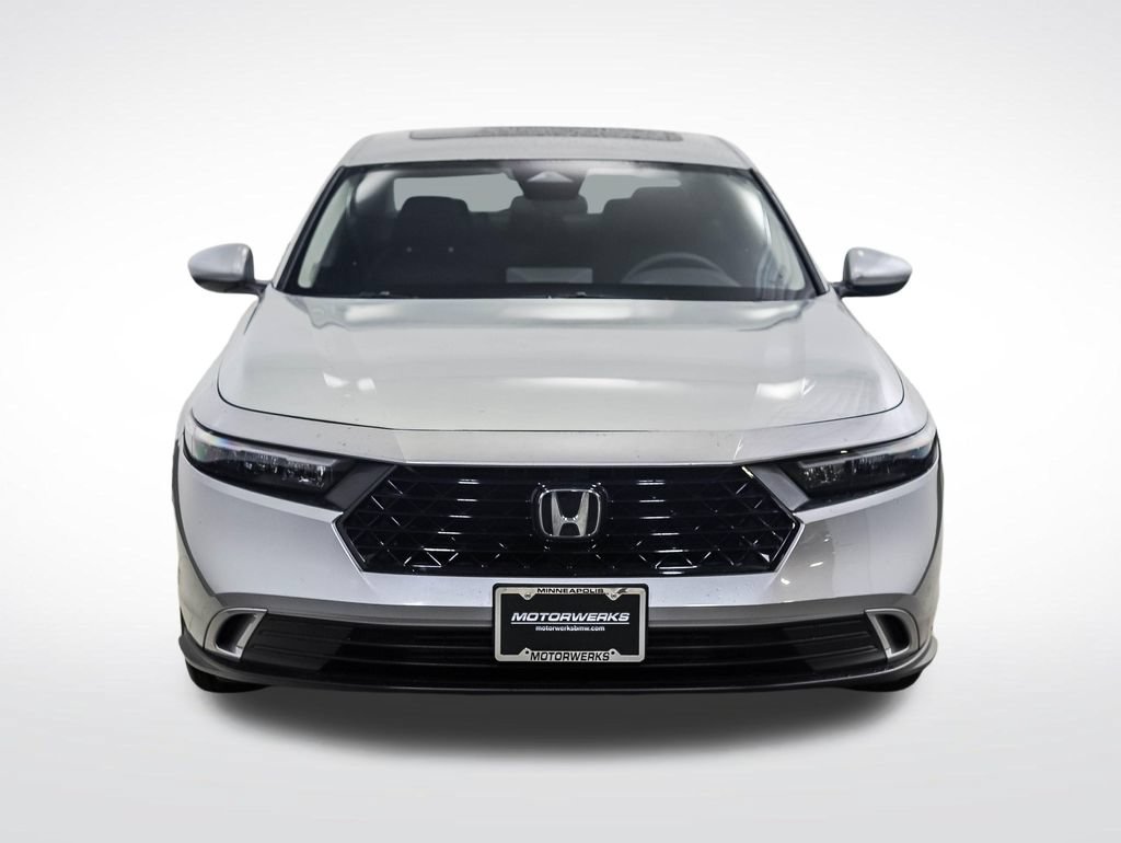 Used 2024 Honda Accord EX image 8