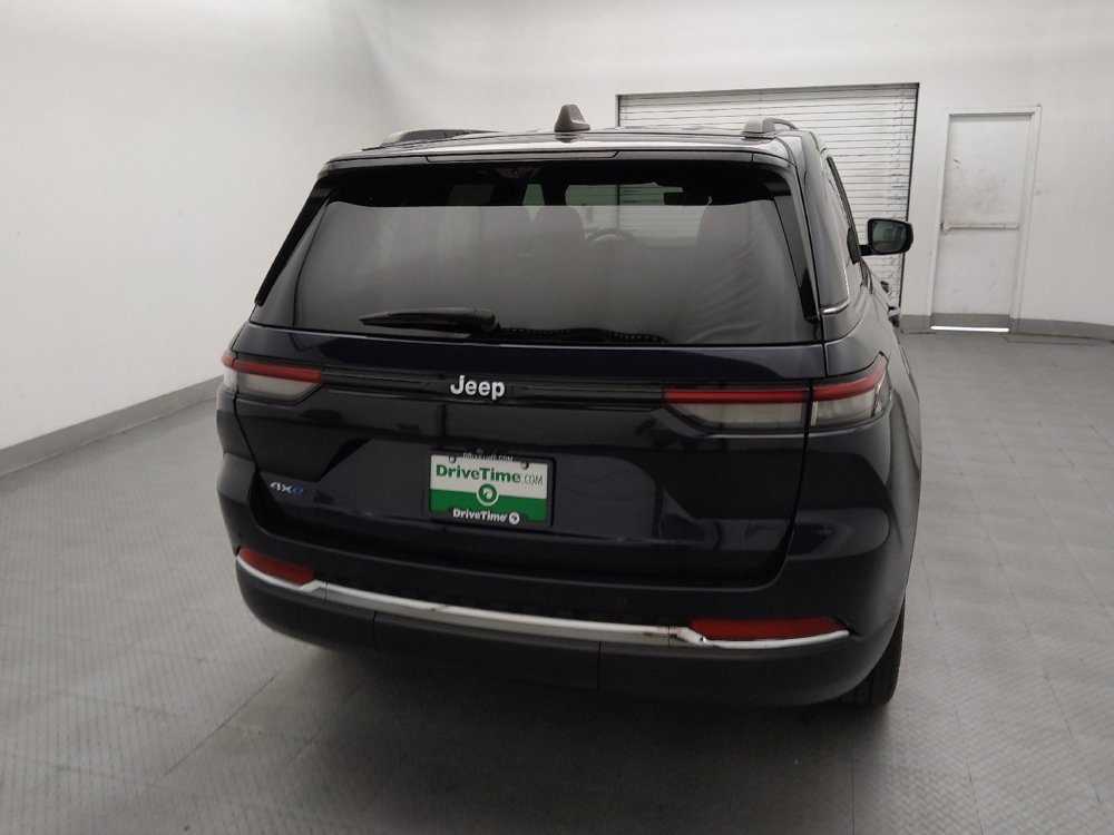 Used 2022 Jeep Grand Cherokee Limited 4xe w/ Luxury Tech Group II AWD/4WD image 7
