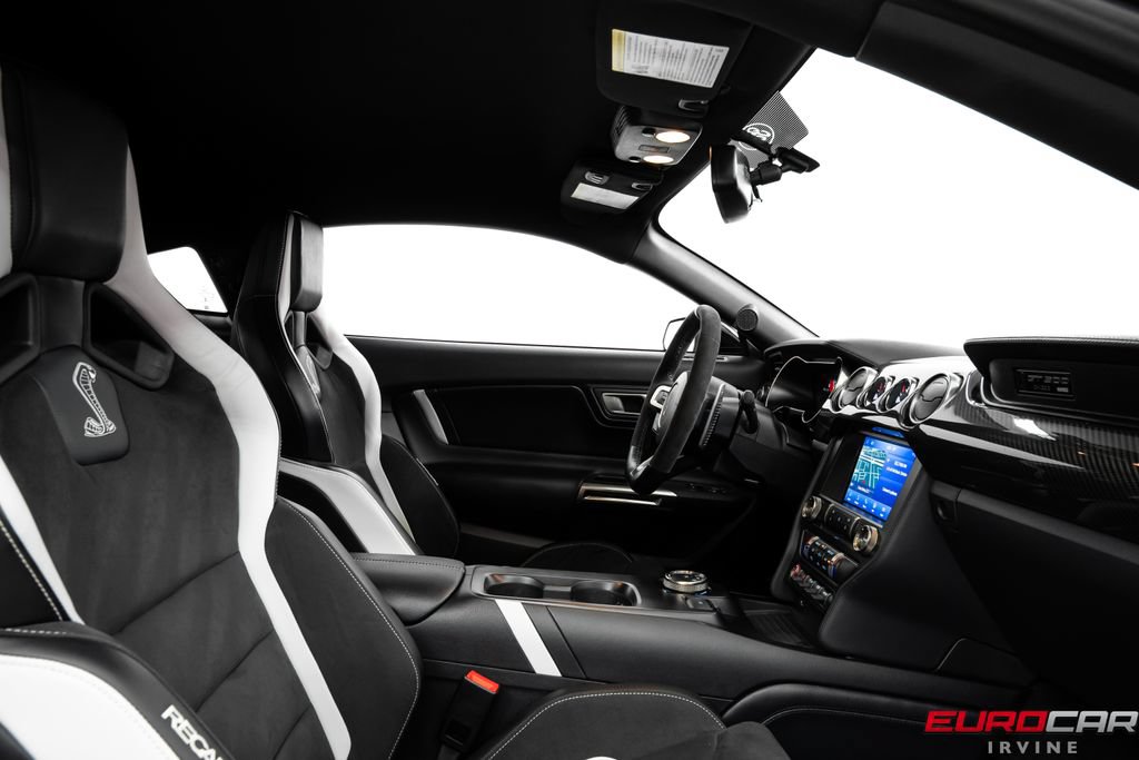 Used 2022 Ford Mustang Shelby GT500 w/ Technology Package RWD image 38
