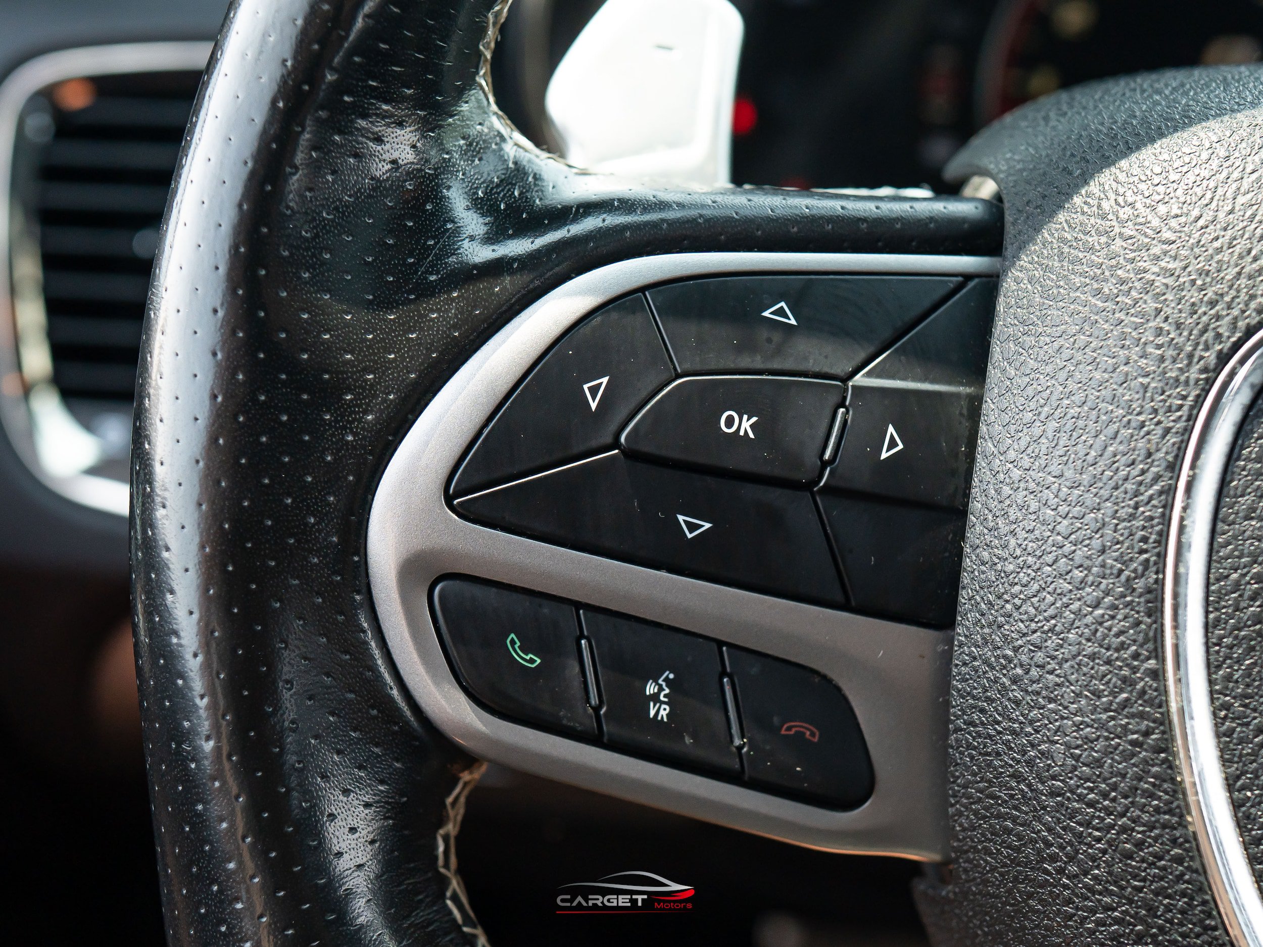 Used 2019 Dodge Durango SRT AWD/4WD image 25