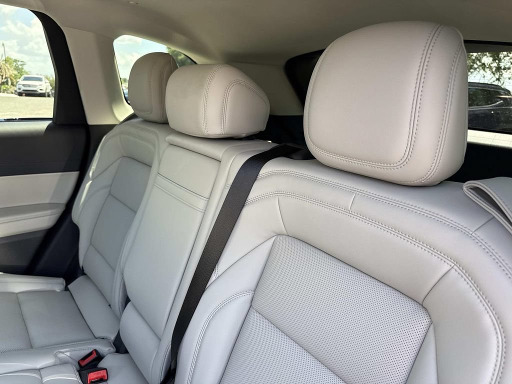 New 2026 Lincoln Nautilus Premier w/ Equipment Group 102A AWD/4WD image 13