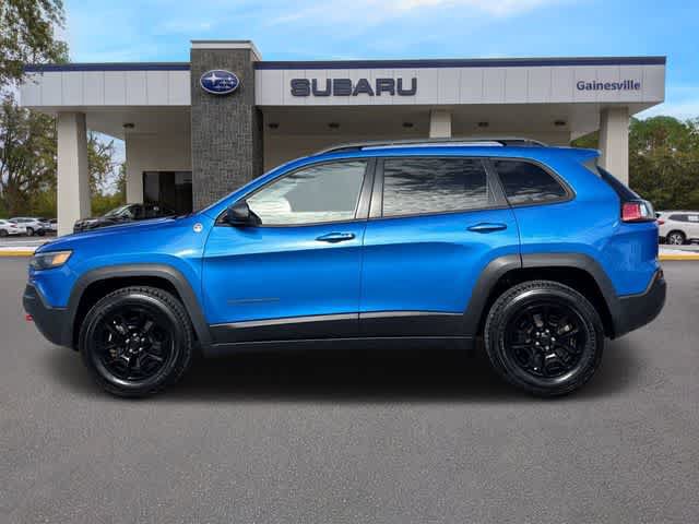 Used 2019 Jeep Cherokee Trailhawk AWD/4WD image 3