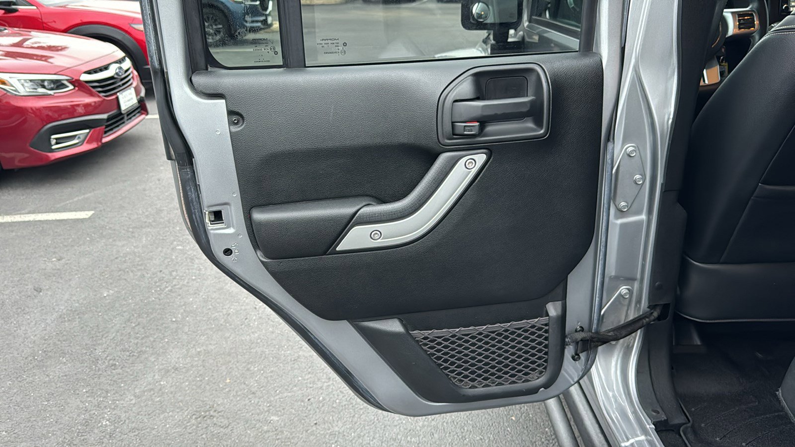 Used 2017 Jeep Wrangler Unlimited Rubicon AWD/4WD image 18