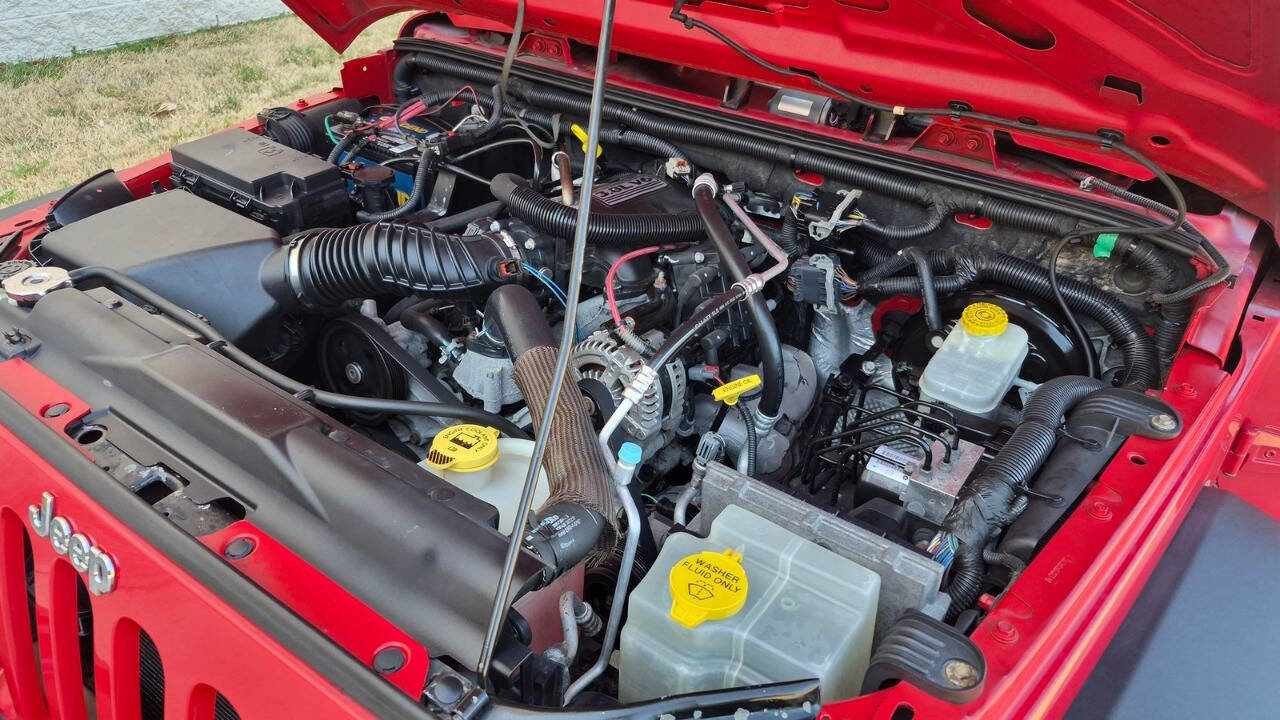 Used 2010 Jeep Wrangler Sport image 36