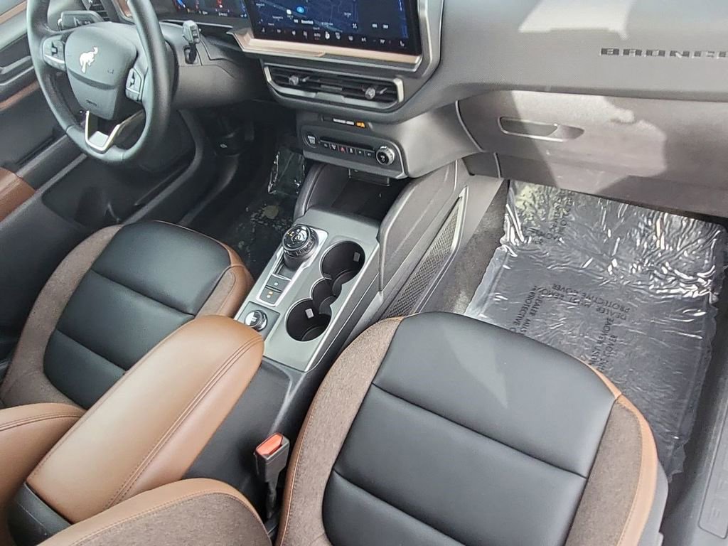 Used 2025 Ford Bronco Sport Outer Banks w/ Outer Banks Tech Package+ image 35