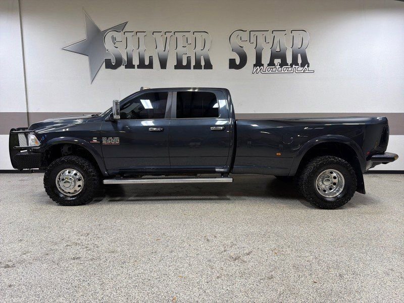 Used 2015 RAM 3500 Laramie w/ Convenience Group AWD/4WD image 5
