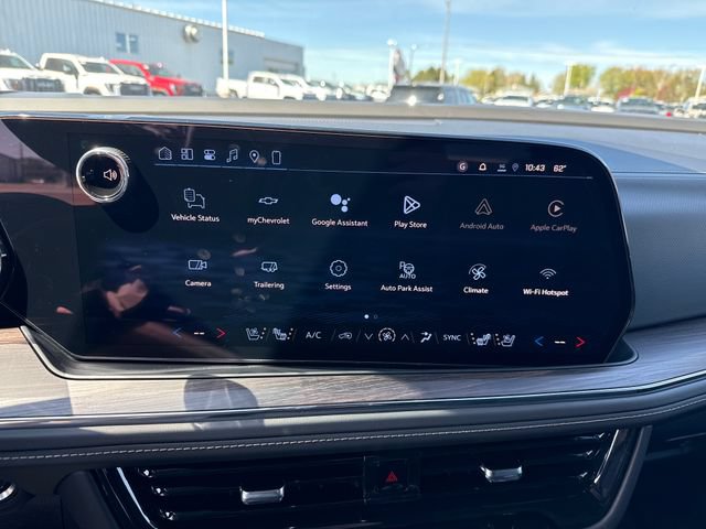 New 2026 Chevrolet Suburban Premier w/ Sun And Tow Package AWD/4WD image 20