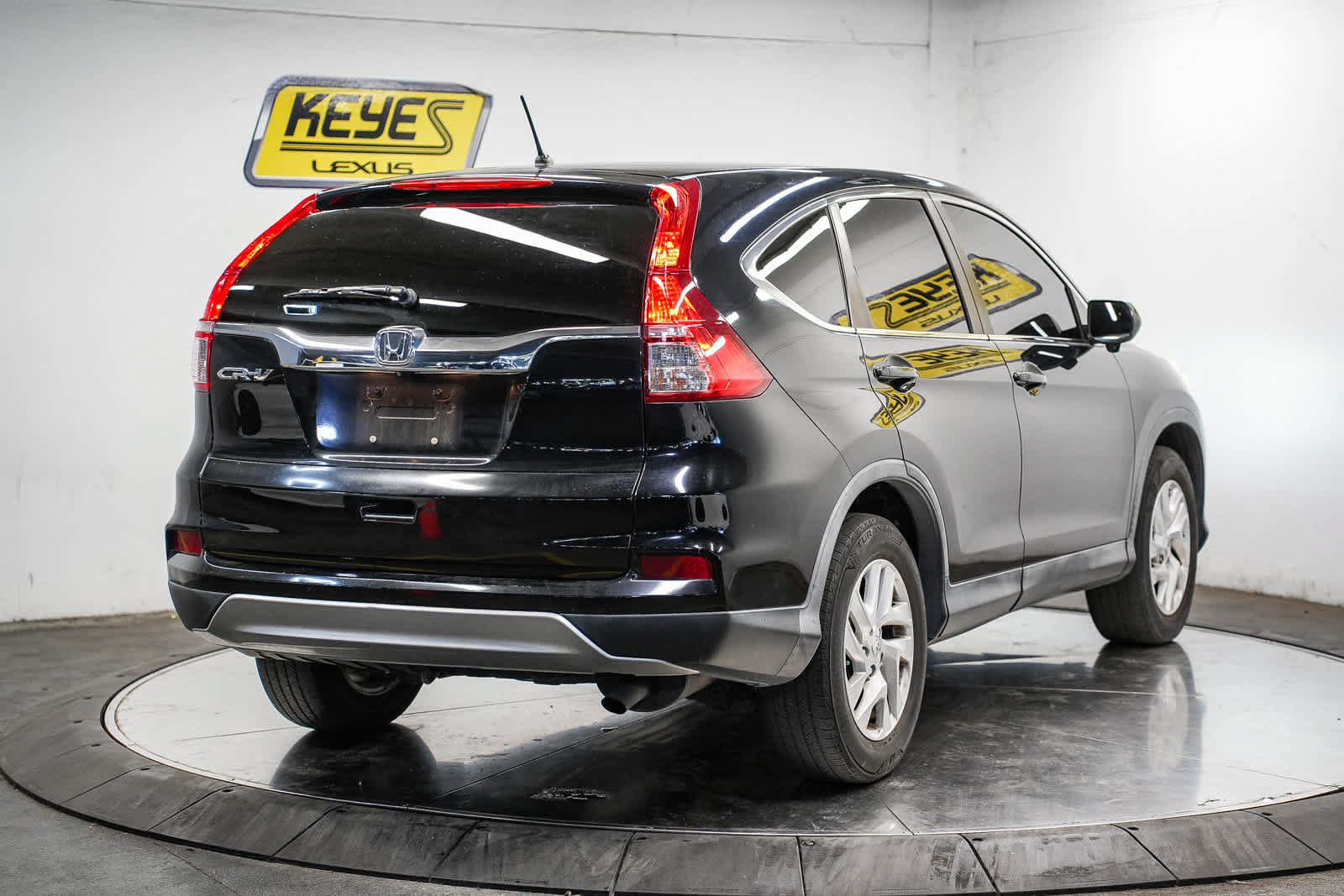 Used 2015 Honda CR-V EX image 4