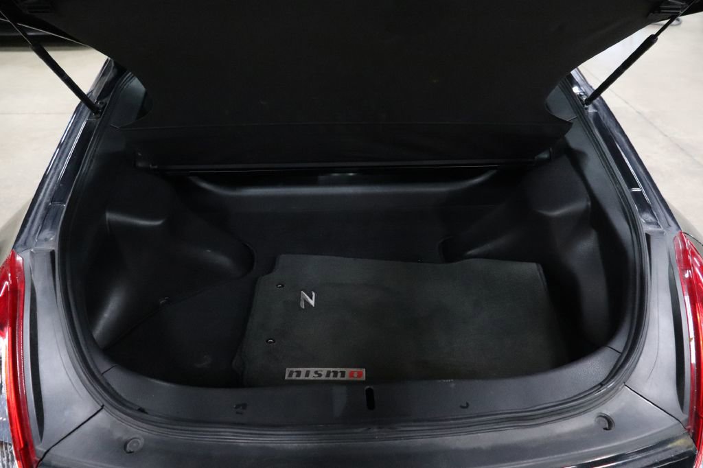 Used 2016 Nissan 370Z NISMO image 13