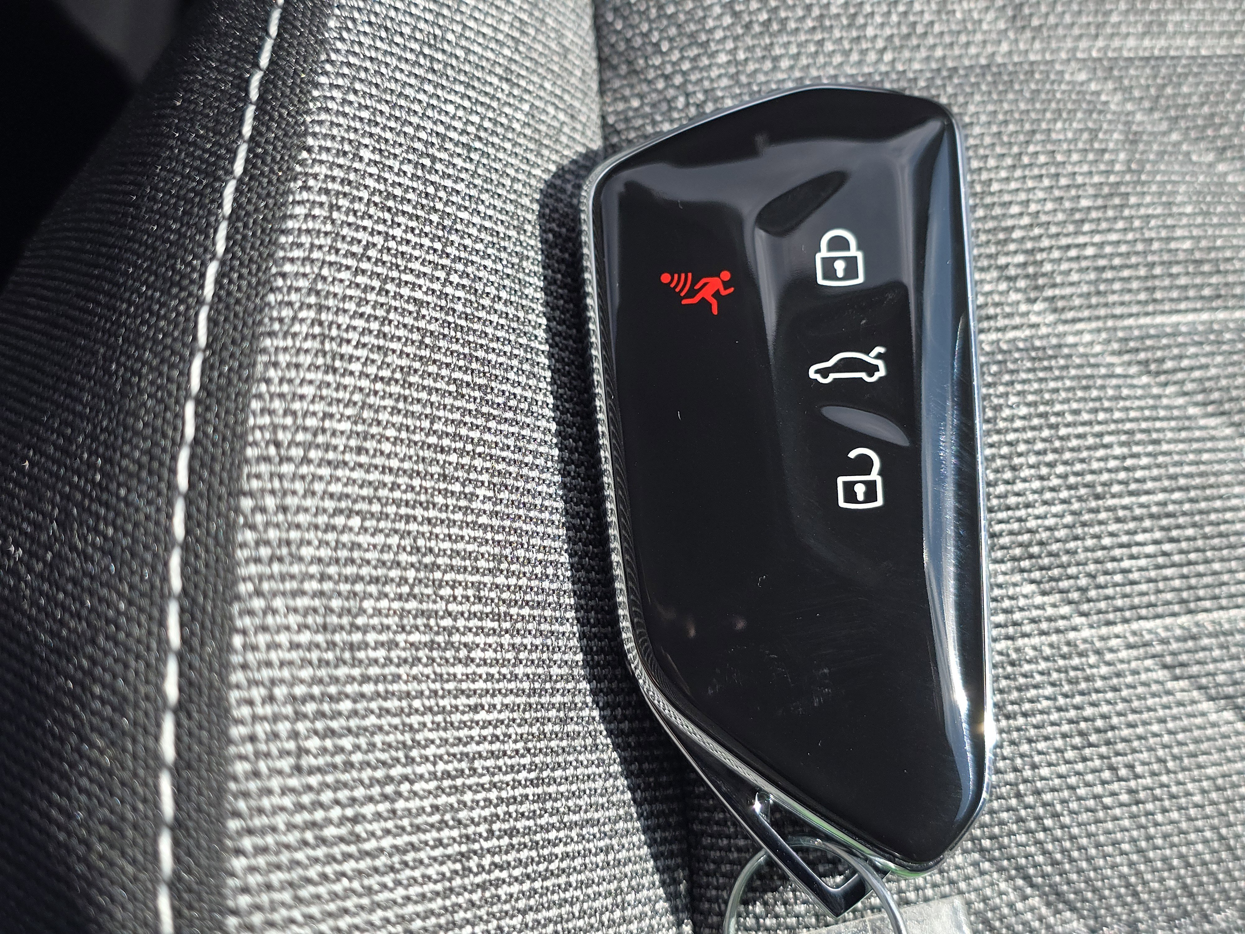 New 2025 Volkswagen Tiguan S image 27