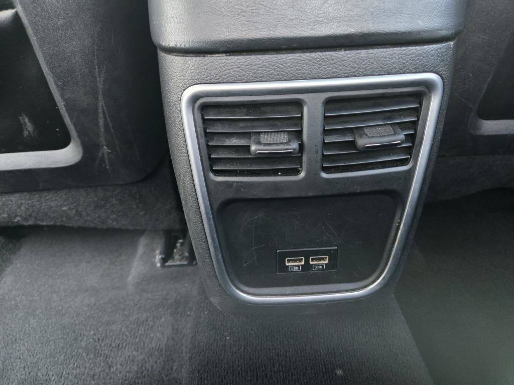 Used 2022 Dodge Charger GT RWD image 15