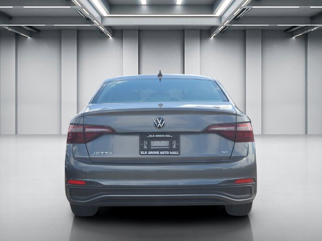 Used 2024 Volkswagen Jetta SE FWD image 5