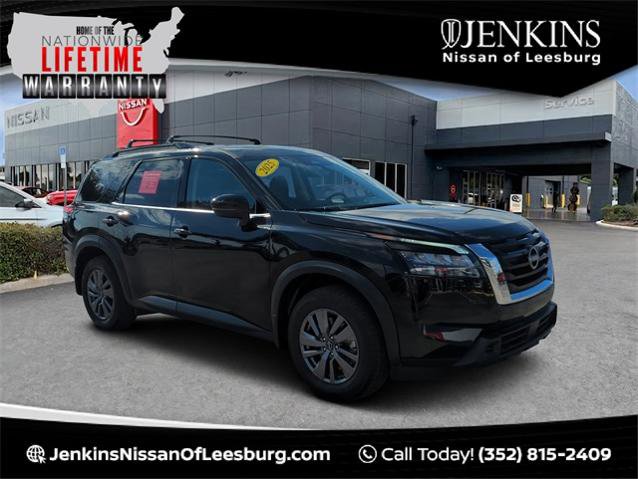 Certified 2025 Nissan Pathfinder SV w/ SV Premium Package 360° Tour