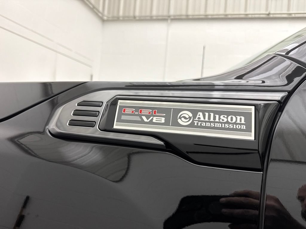 New 2026 GMC Sierra 2500 AT4 w/ AT4 Premium Plus Package AWD/4WD image 10