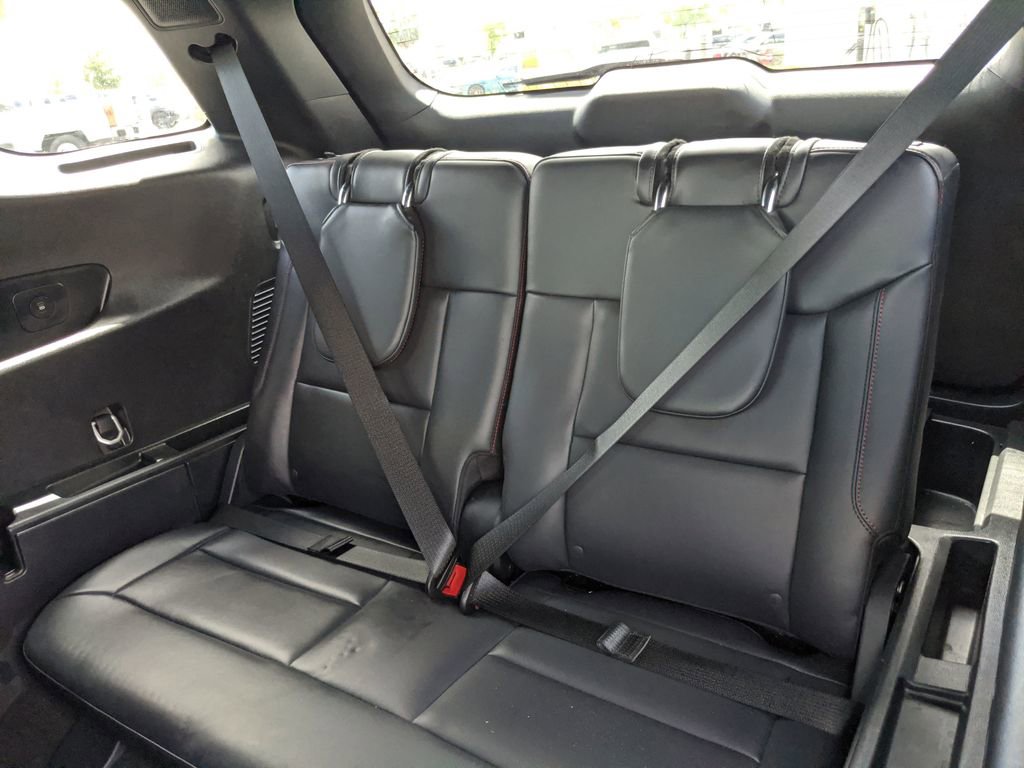 Certified 2025 Ford Explorer ST image 17