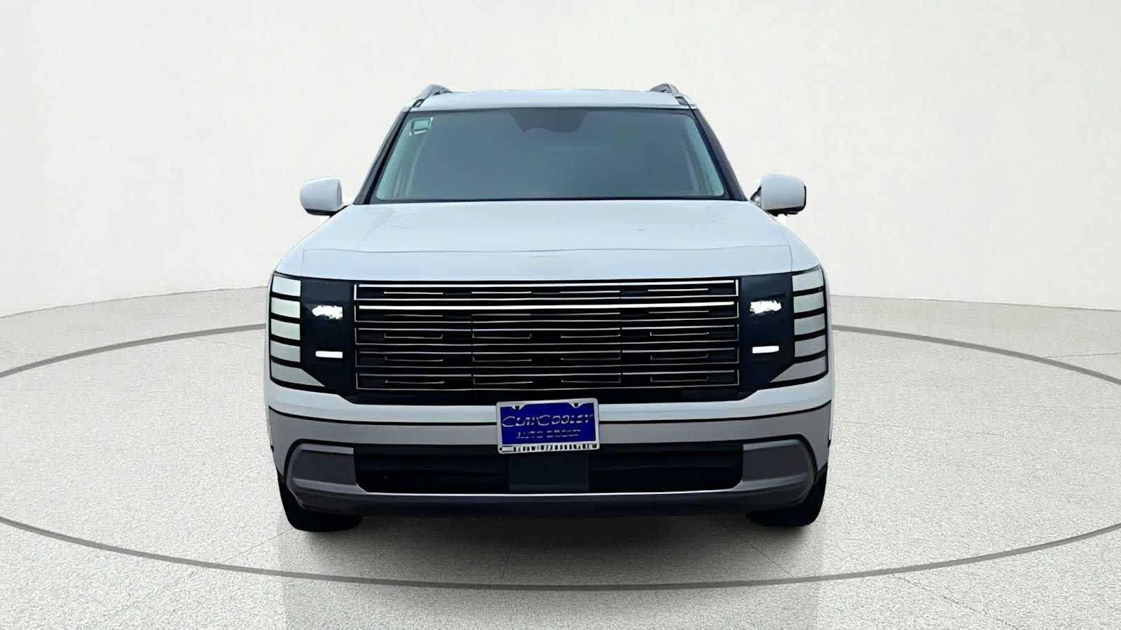 New 2026 Hyundai Palisade FWD Hybrid image 2