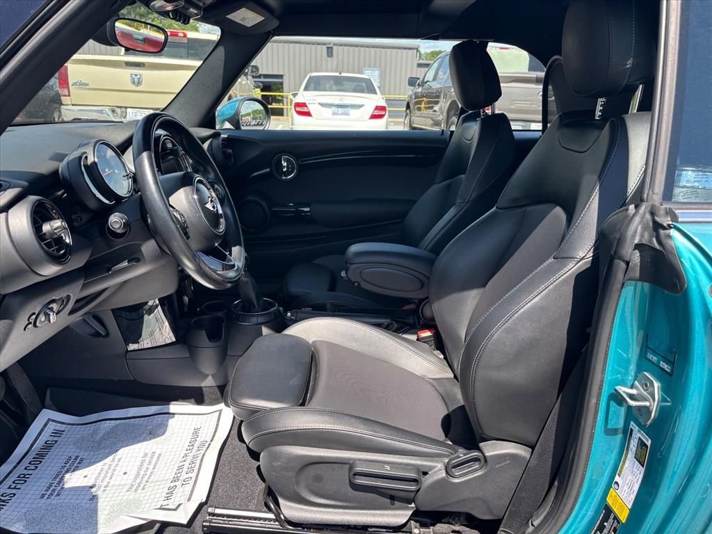 Used 2017 MINI Cooper S image 11