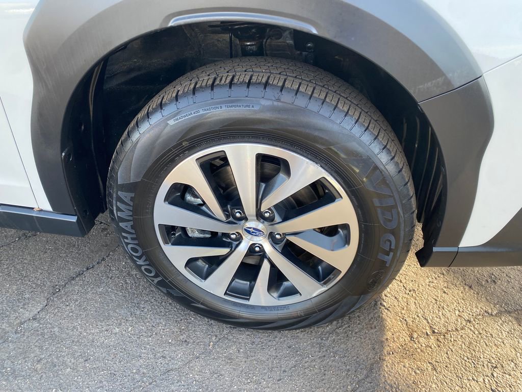 Used 2024 Subaru Outback Premium AWD/4WD image 28