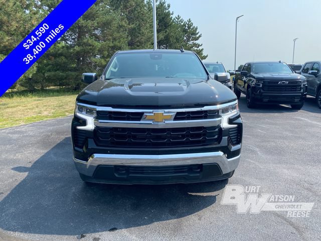 Used 2023 Chevrolet Silverado 1500 LT AWD/4WD image 10