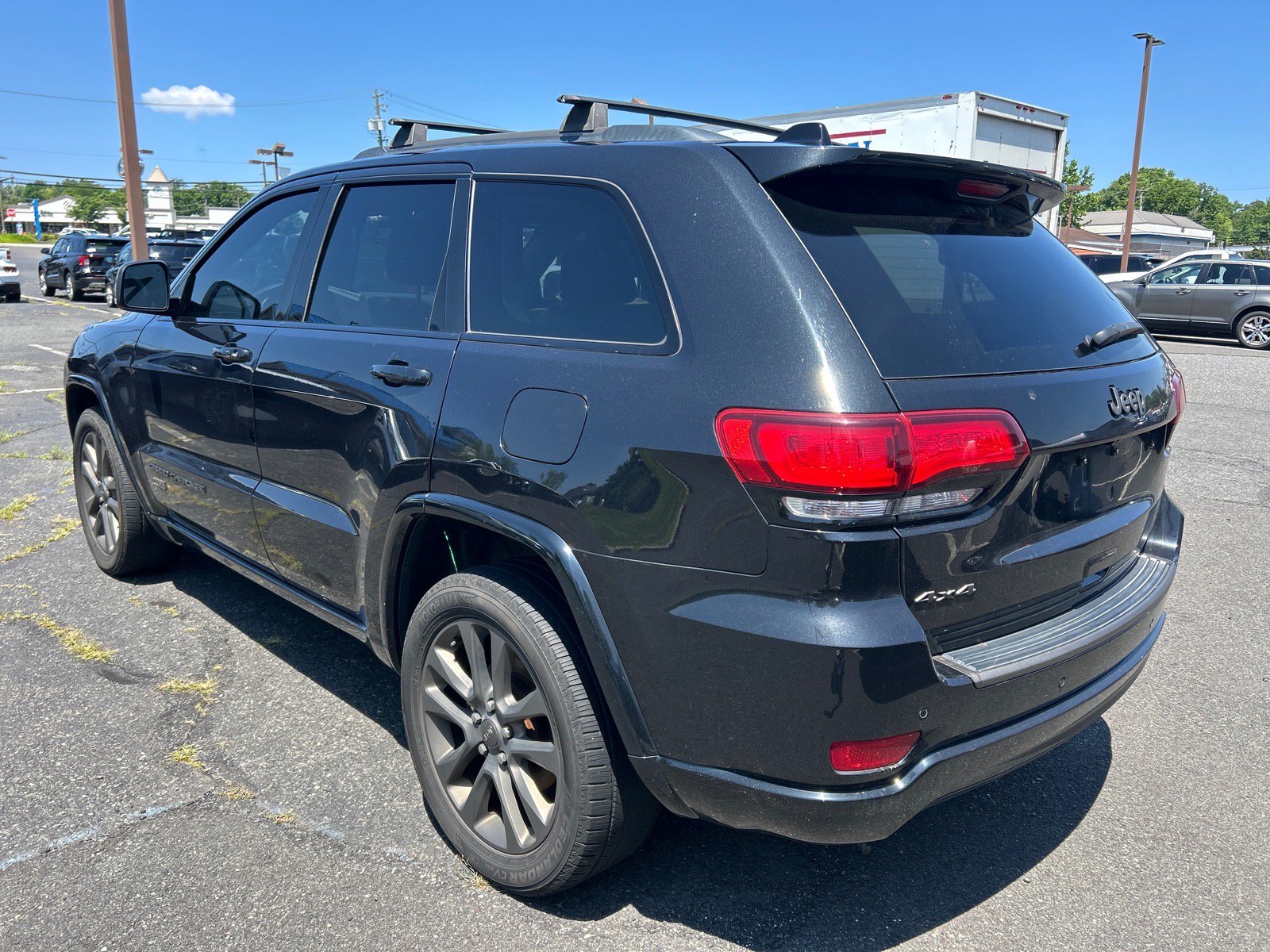 Used 2016 Jeep Grand Cherokee Limited 75th Anniversary AWD/4WD image 7