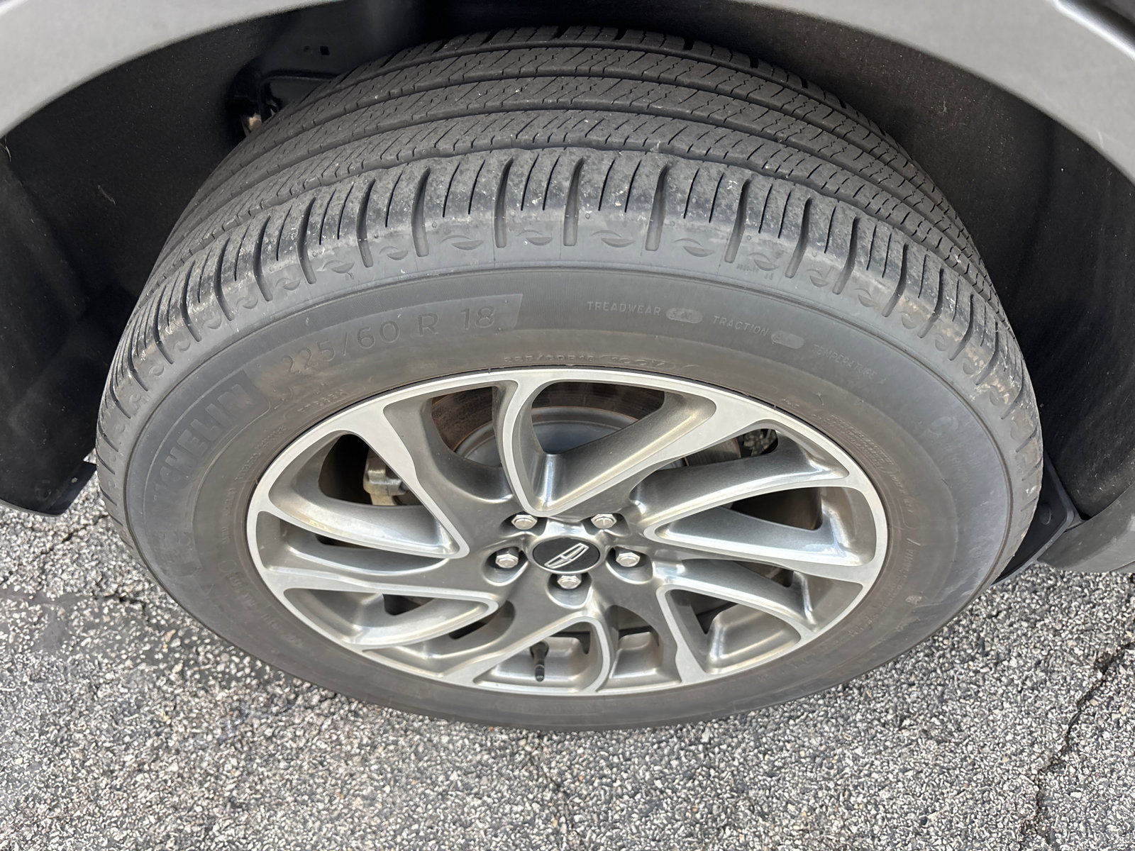 Certified 2022 Lincoln Corsair FWD image 10