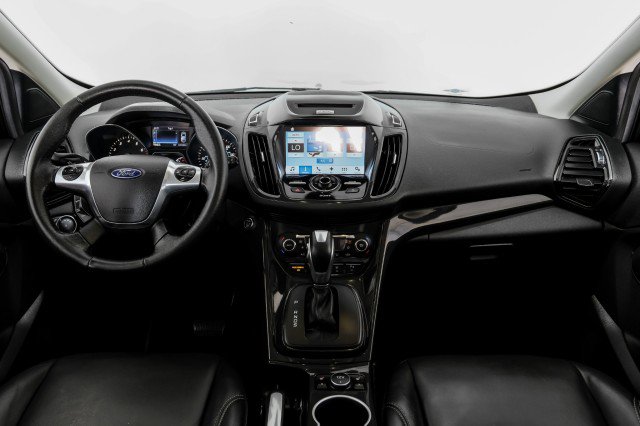 Used 2016 Ford Escape Titanium w/ Equipment Group 301A AWD/4WD image 11