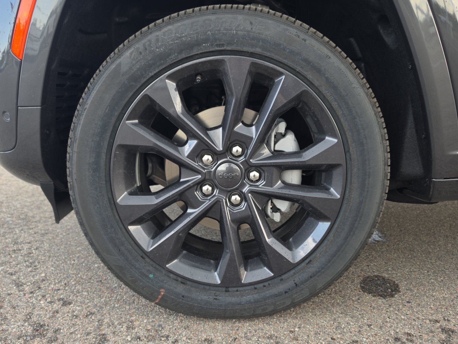 New 2026 Jeep Grand Cherokee Limited AWD/4WD image 34