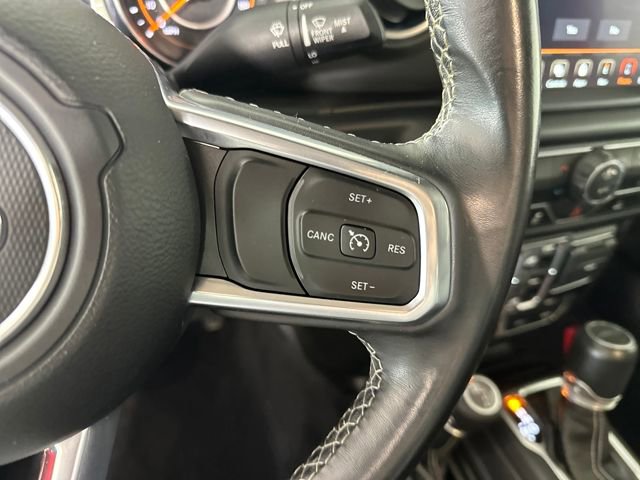 Used 2020 Jeep Gladiator Overland image 16