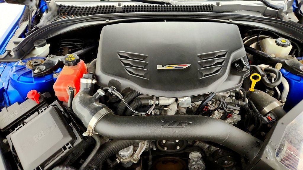 Used 2017 Cadillac ATS V w/ Luxury Package RWD image 26