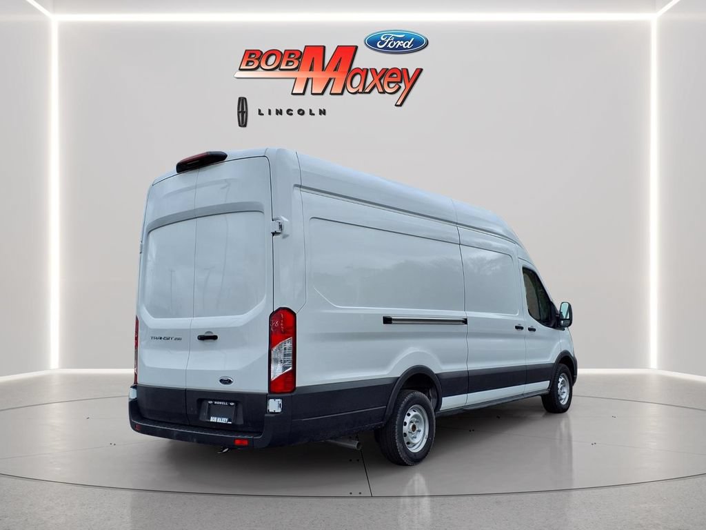 Used 2023 Ford Transit 250 148 High Roof Extended w/ Load Area Protection Package RWD image 4