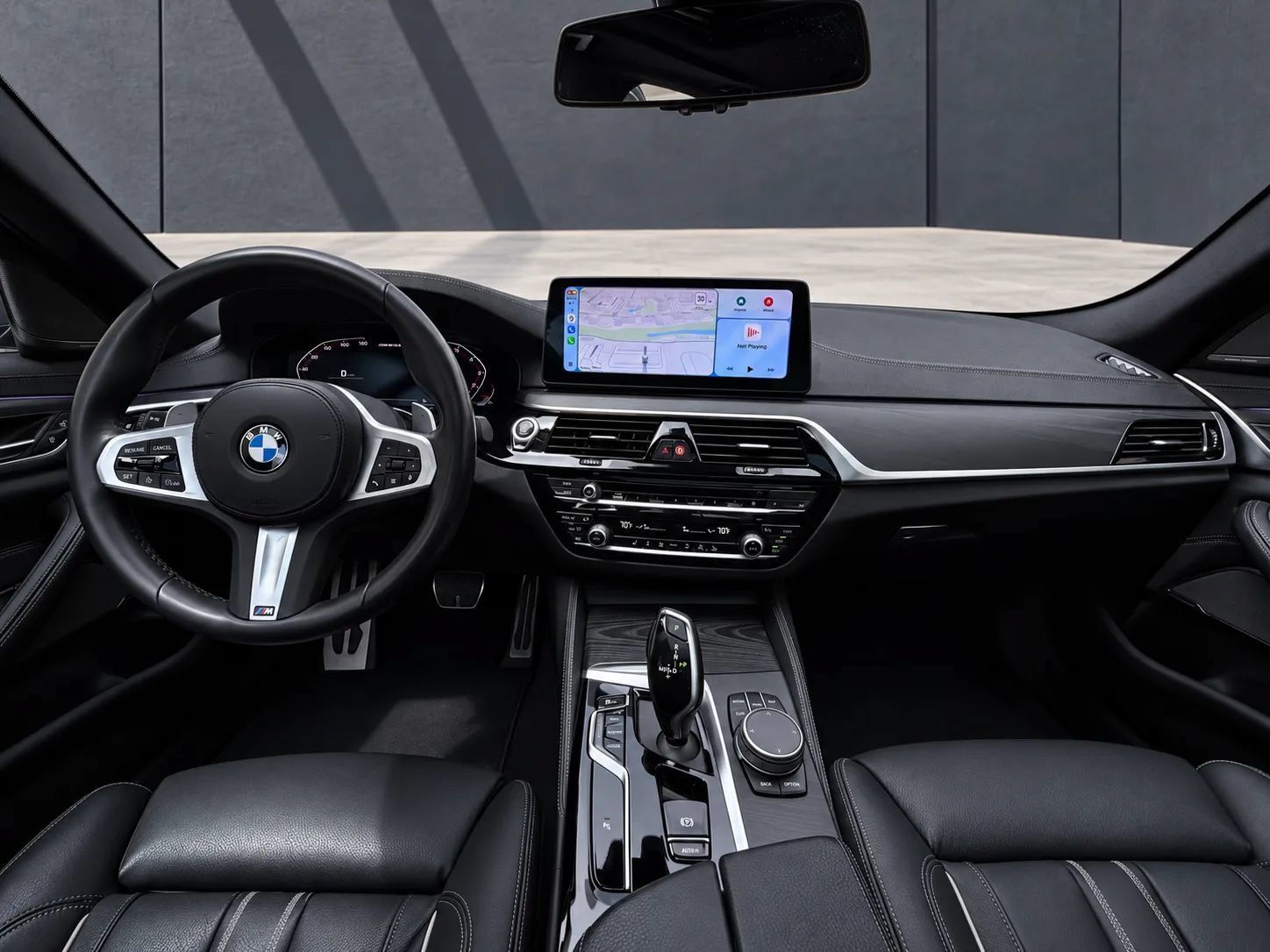Used 2022 BMW M550i xDrive AWD/4WD image 13