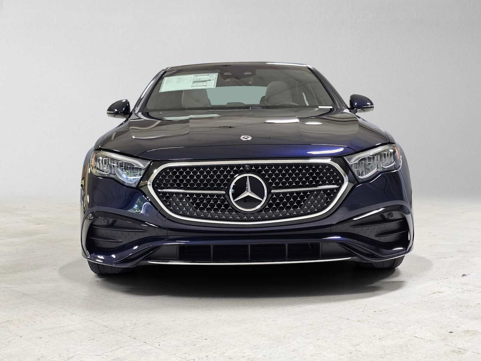 New 2027 Mercedes-Benz E 350 4MATIC Sedan image 8