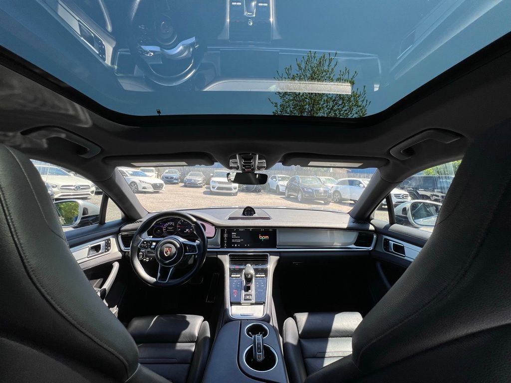 Used 2017 Porsche Panamera 4S image 18