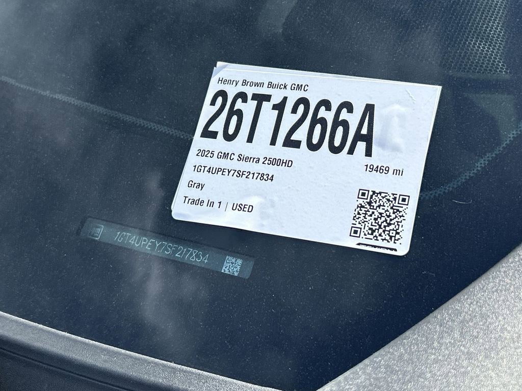 Used 2025 GMC Sierra 2500 AT4 w/ Technology Package image 33