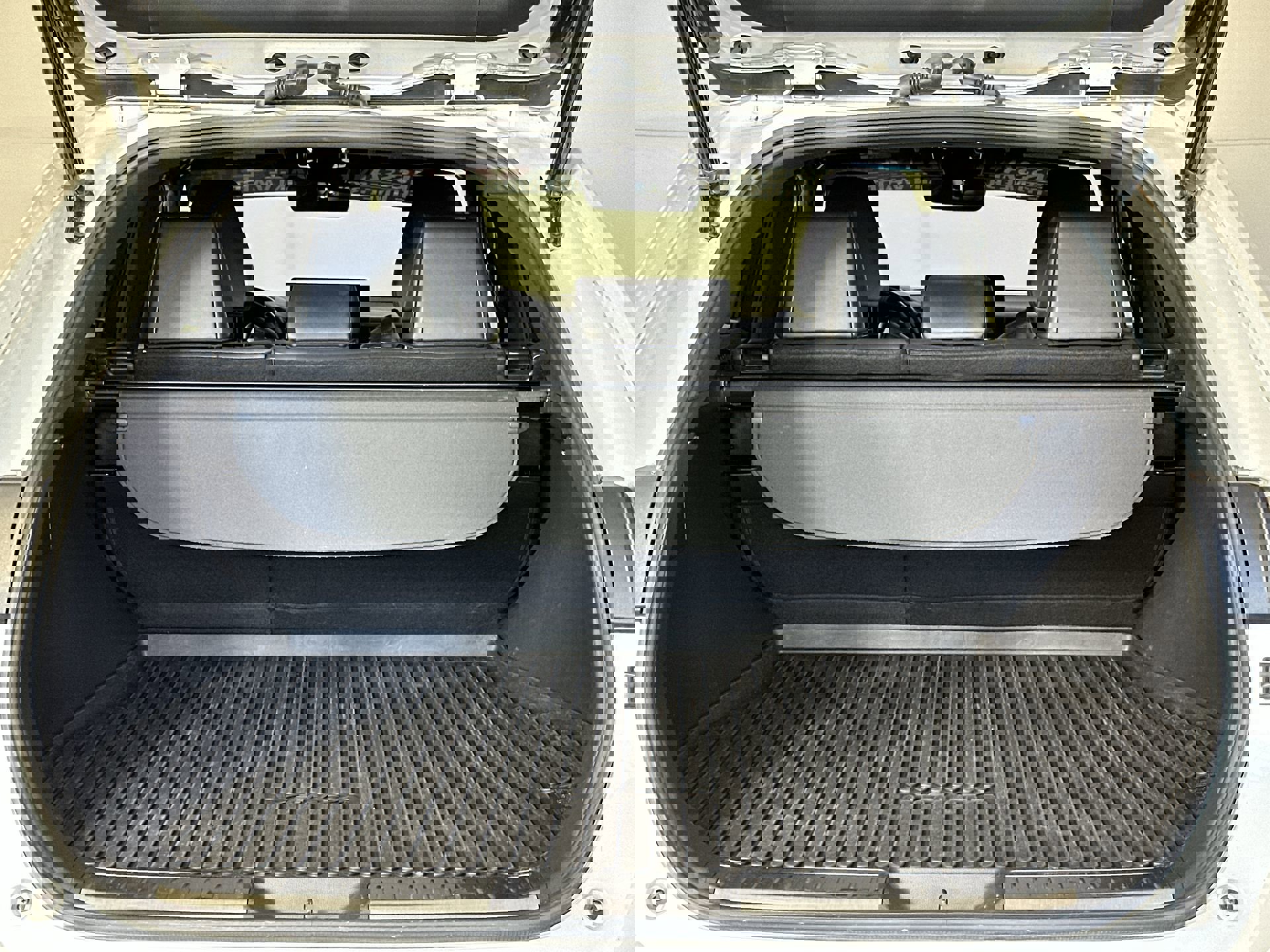 Used 2023 Toyota Venza Limited image 29