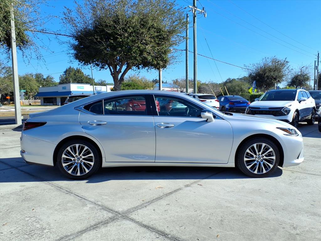 Used 2019 Lexus ES 350 w/ Premium Package image 5