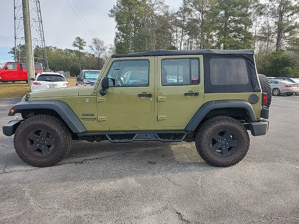 Used 2013 Jeep Wrangler Unlimited Sport image 1