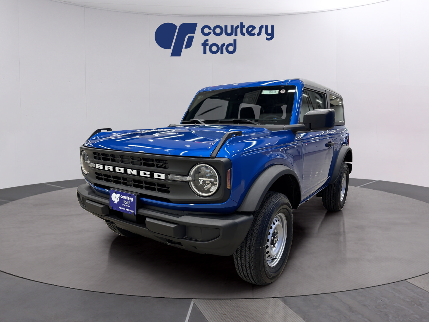 New 2025 Ford Bronco 2-Door AWD/4WD image 3