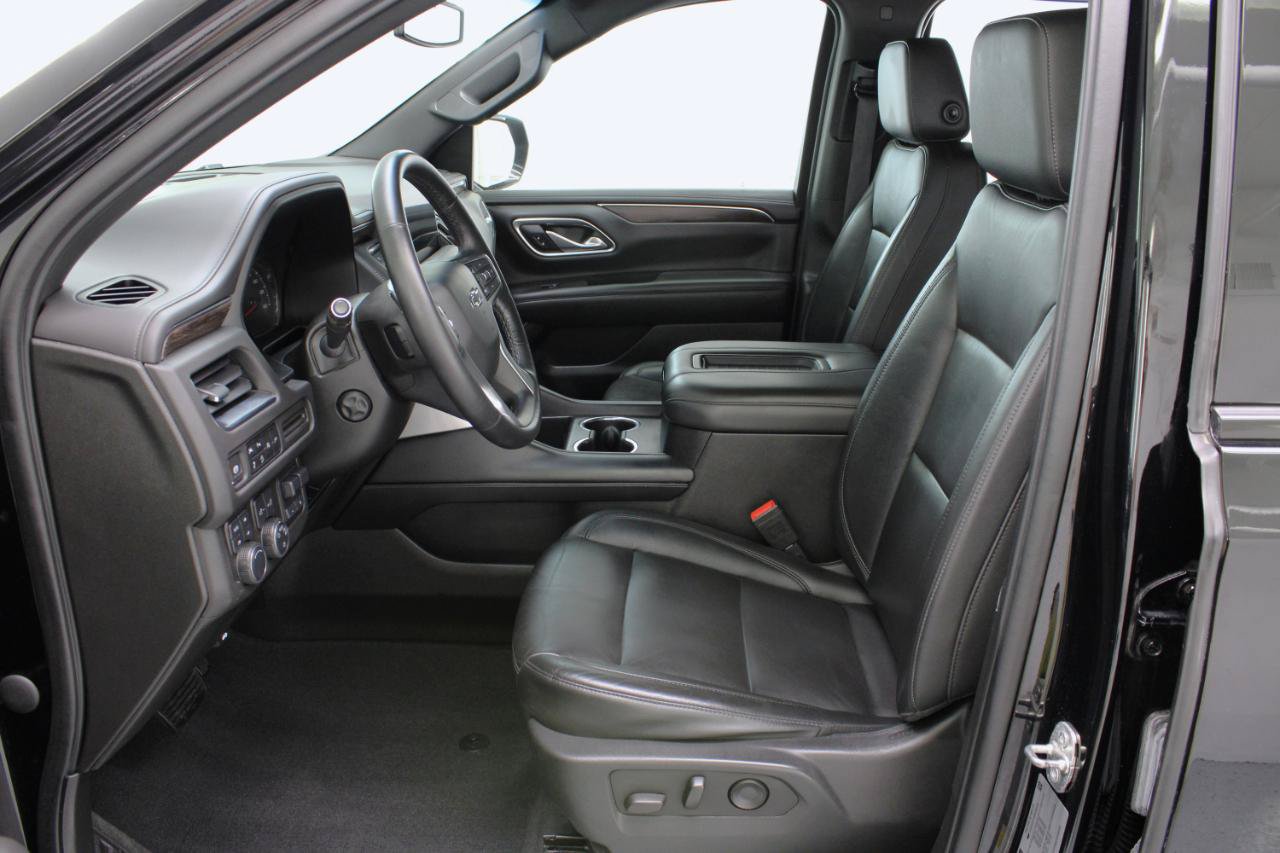 Used 2021 Chevrolet Suburban Z71 w/ Z71 Signature Package AWD/4WD image 33