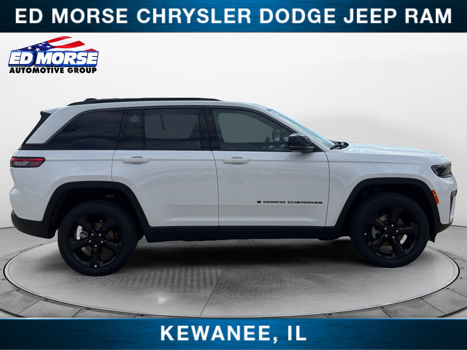 New 2026 Jeep Grand Cherokee Limited w/ Limited Altitude Package AWD/4WD image 6