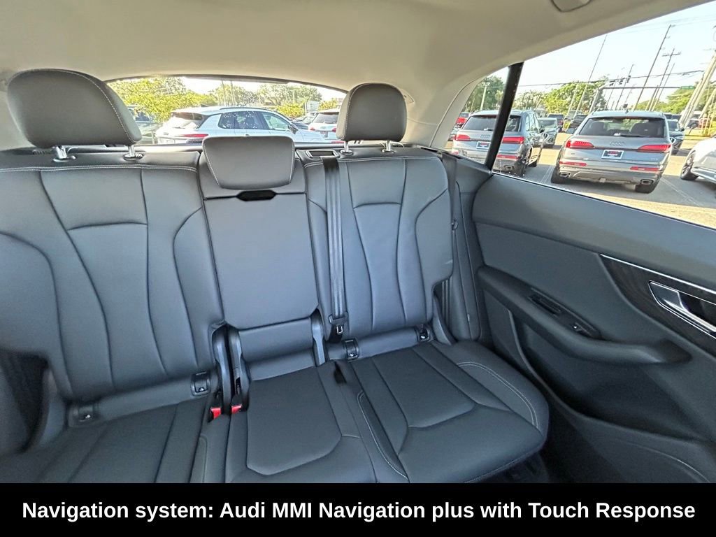 Used 2023 Audi Q8 Premium w/ Convenience Package image 14