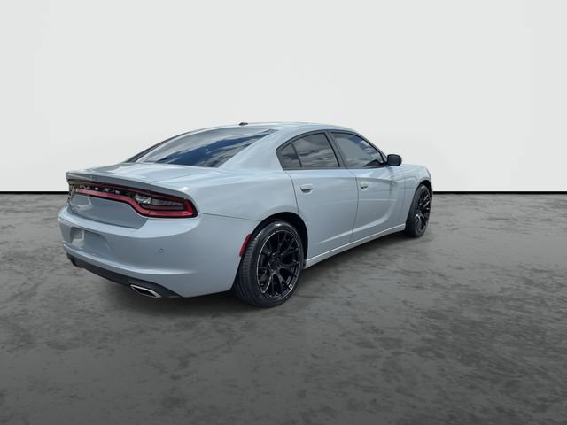 Used 2022 Dodge Charger SXT w/ Leather Interior Group RWD image 8