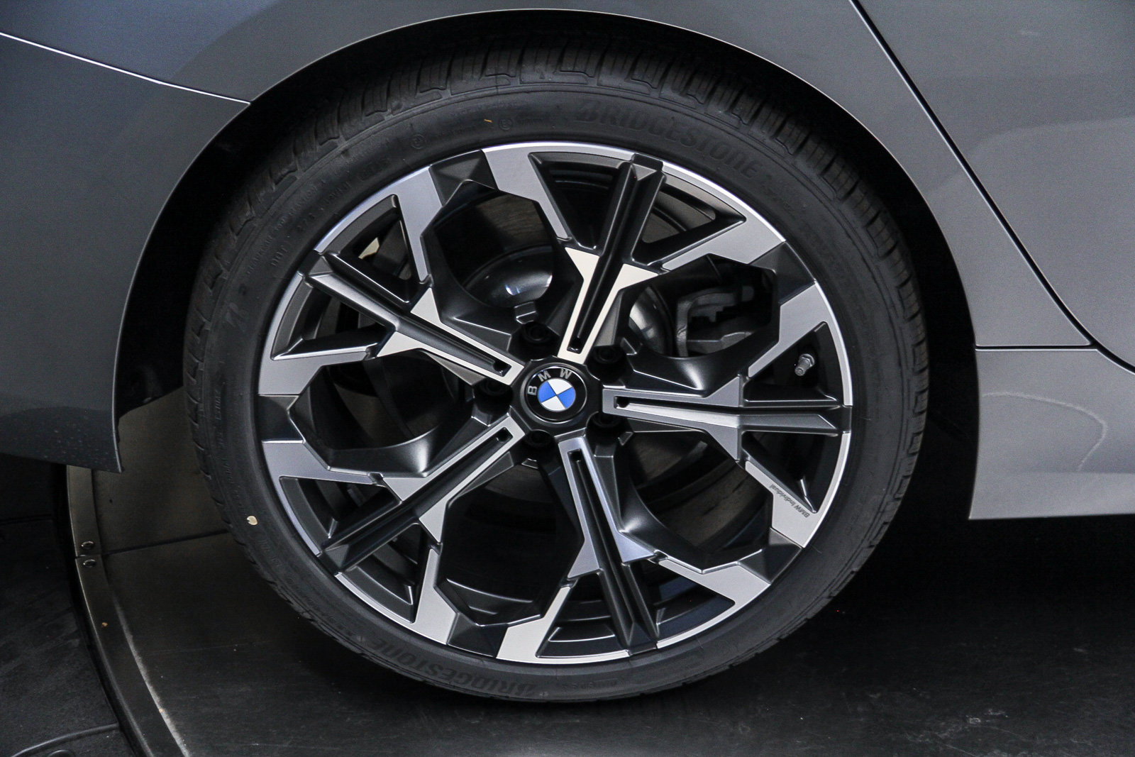 New 2026 BMW 330i Sedan w/ Premium Package RWD image 8