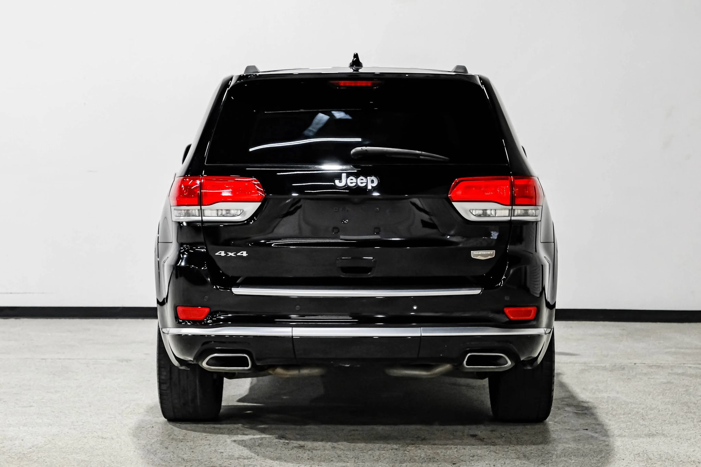Used 2019 Jeep Grand Cherokee Summit w/ Platinum Series Group AWD/4WD image 7