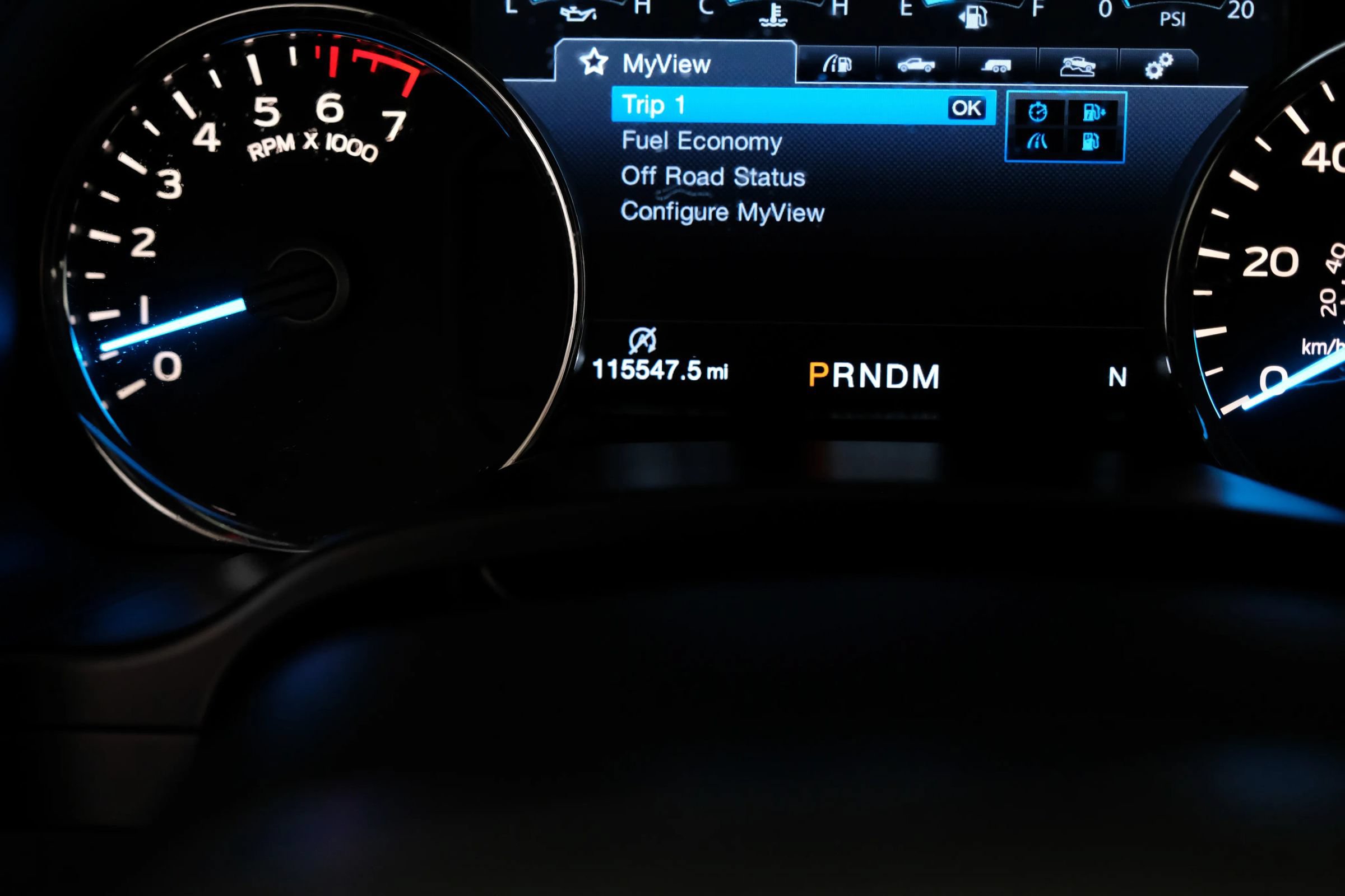 Used 2018 Ford F150 Platinum w/ Equipment Group 701A Luxury AWD/4WD image 15