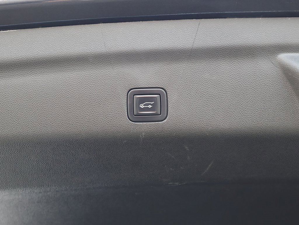 Certified 2022 Chevrolet Tahoe LT w/ LT Signature Plus Package image 35